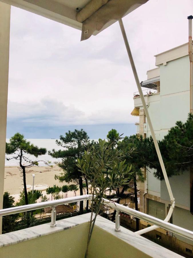 Uani Apartment Durres Exterior photo