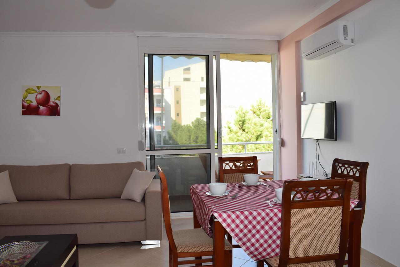 Uani Apartment Durres Exterior photo