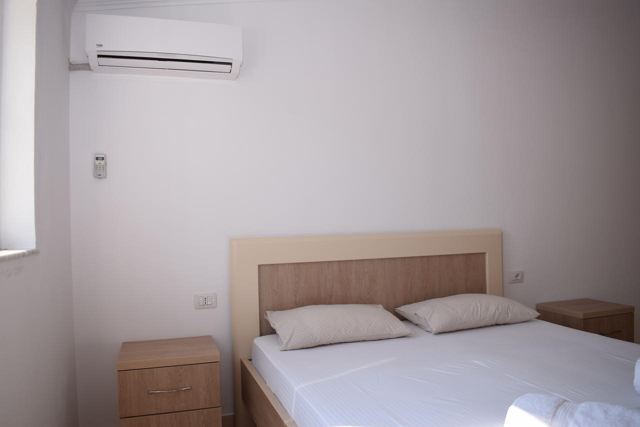 Uani Apartment Durres Exterior photo