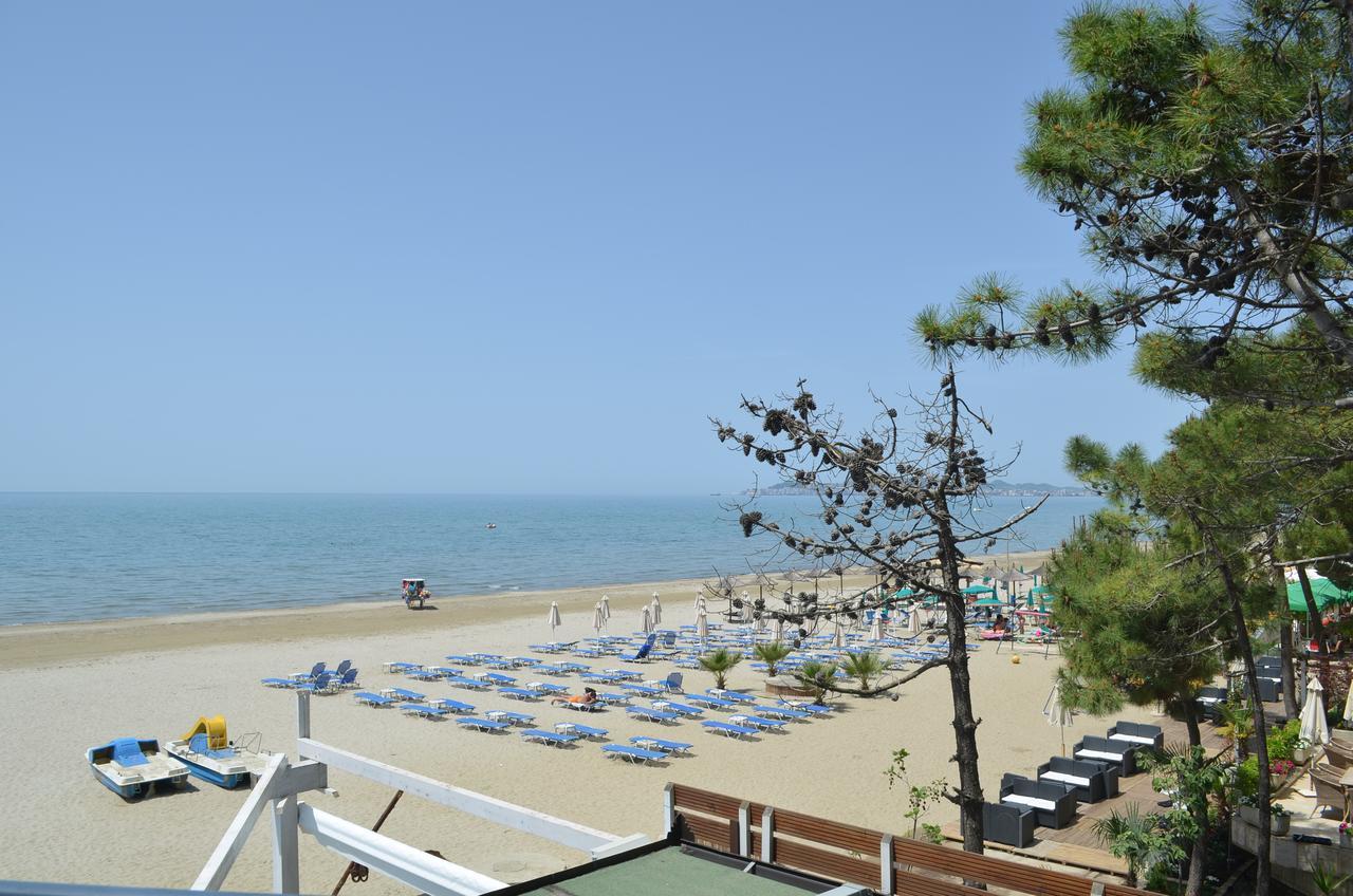 Uani Apartment Durres Exterior photo