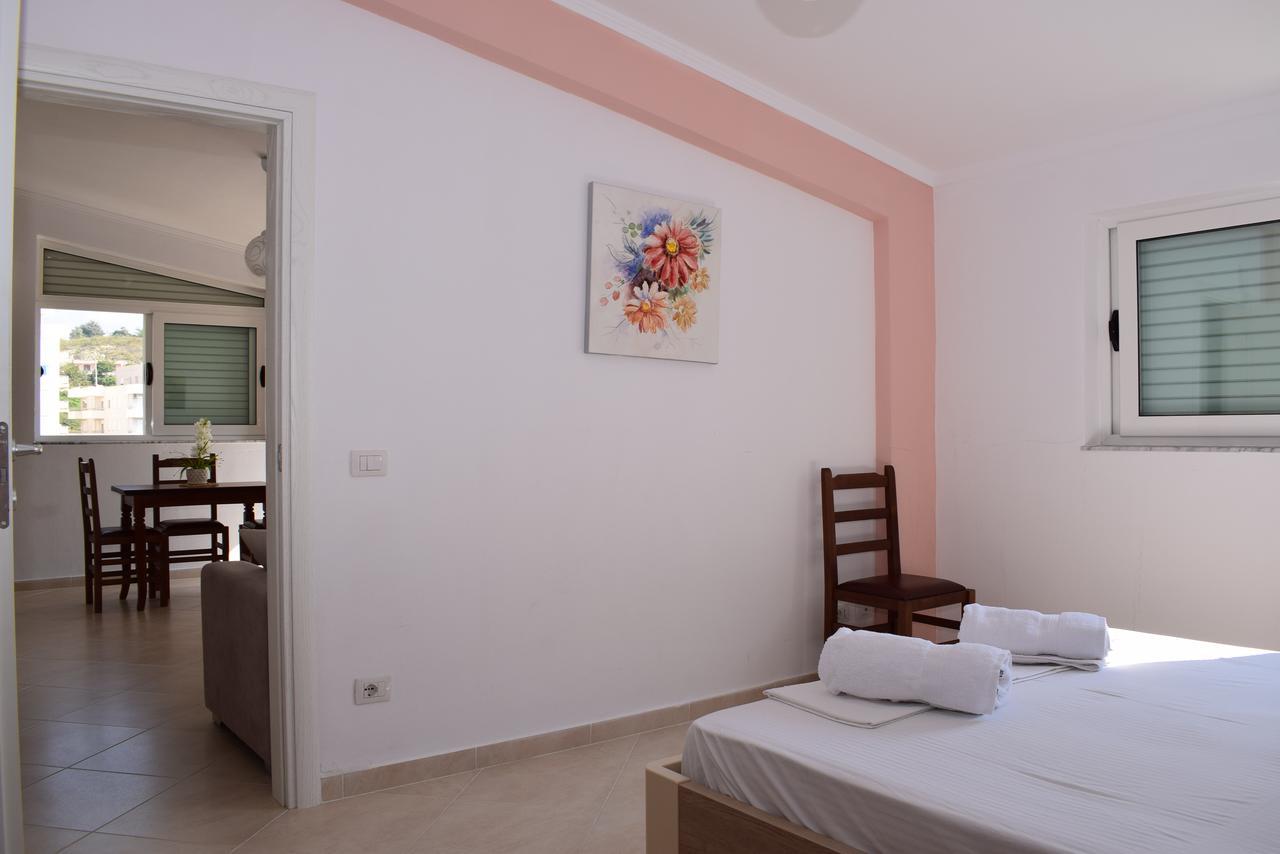 Uani Apartment Durres Exterior photo