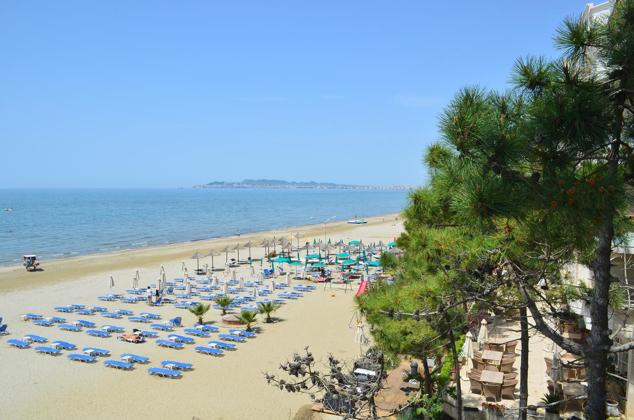 Uani Apartment Durres Exterior photo