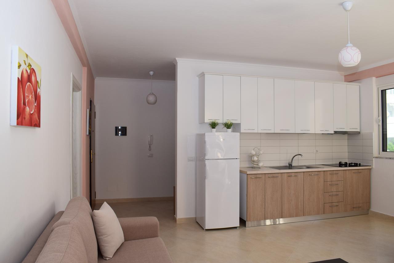 Uani Apartment Durres Exterior photo