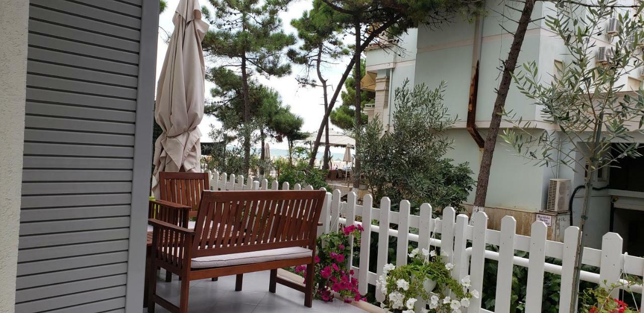Uani Apartment Durres Exterior photo