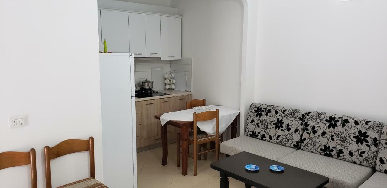 Uani Apartment Durres Exterior photo